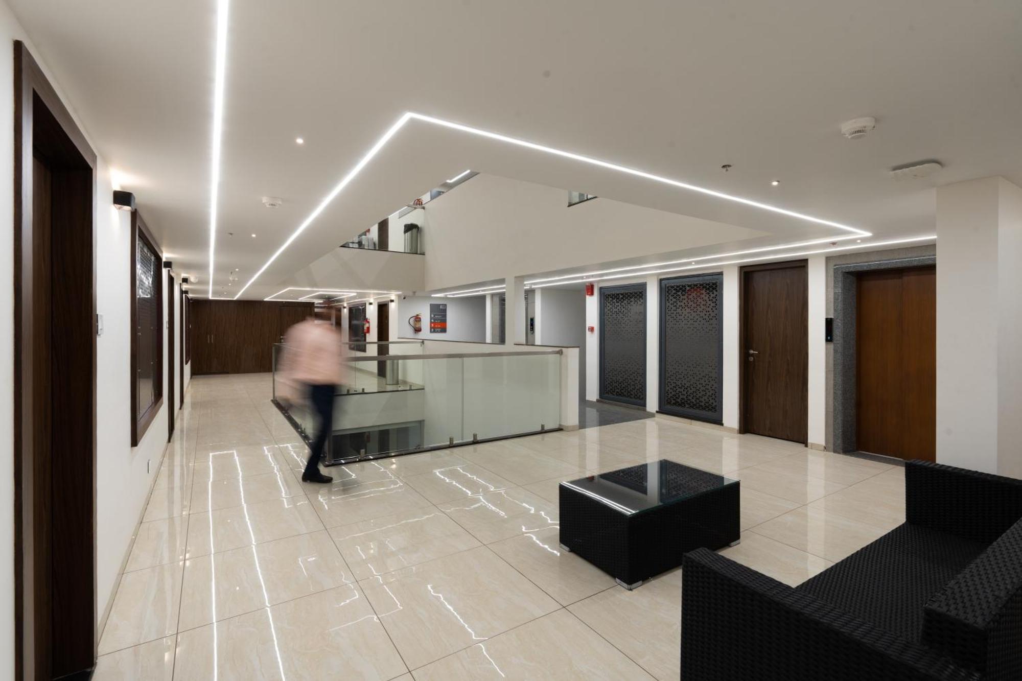 The Living Hub Business Hotel, Kolhapur Extérieur photo